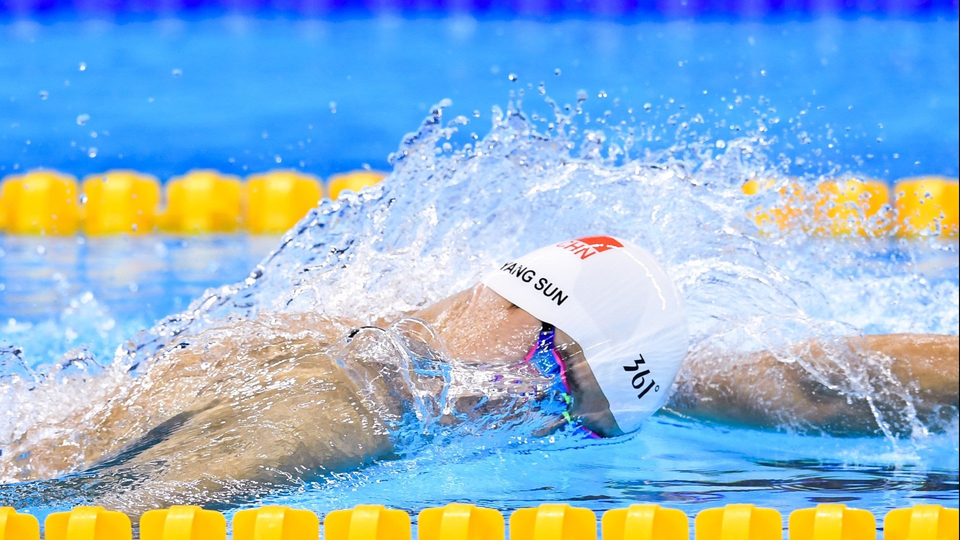 西班牙女队中长距离表现稳定，西班牙女队中长距离表现稳定的球员